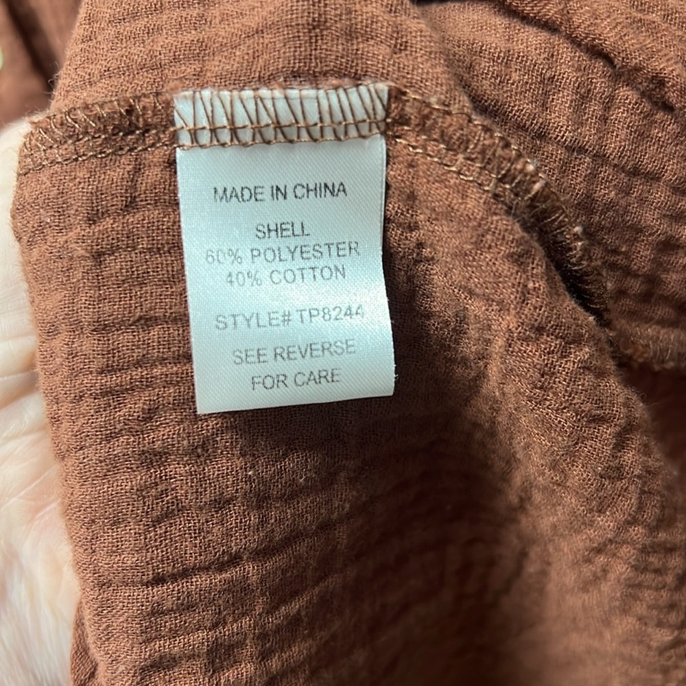Muslin type button down - Picture 4 of 4
